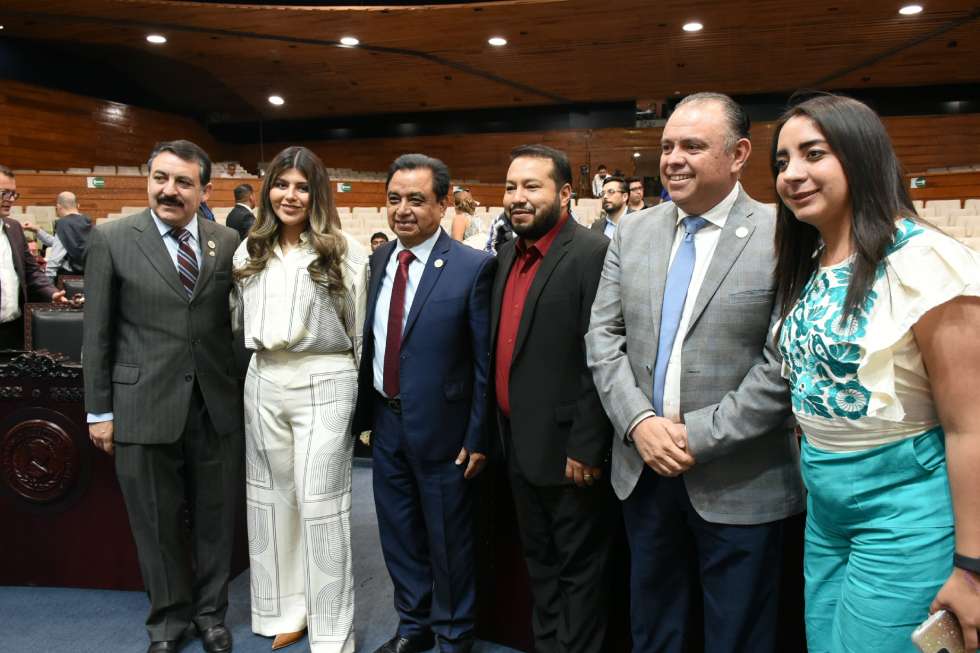 Aprueban acuerdos económicos de transporte y recursos públicos